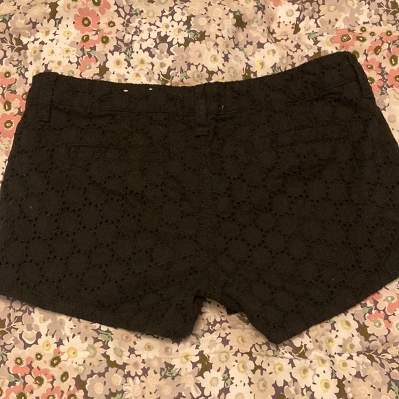 Junior’s SO Black Textured Shorts - Picture 5 of 5
